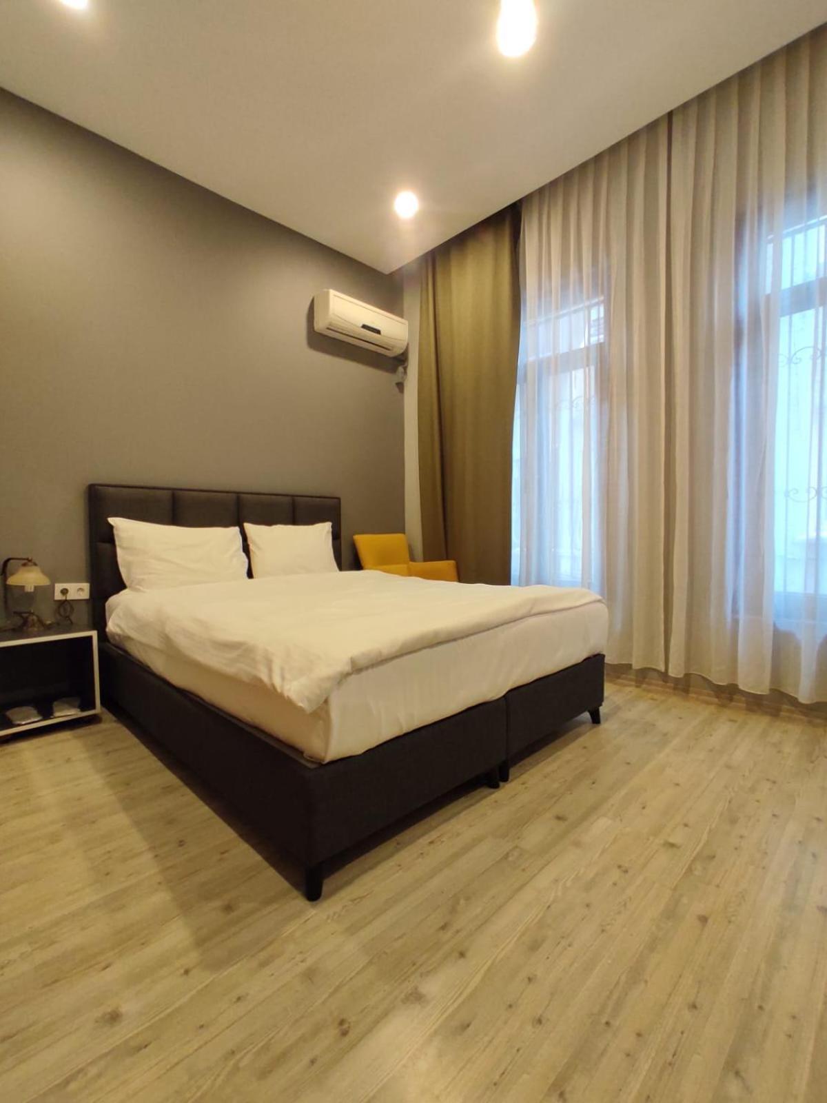 Ore Pera Suites Istanboel Buitenkant foto
