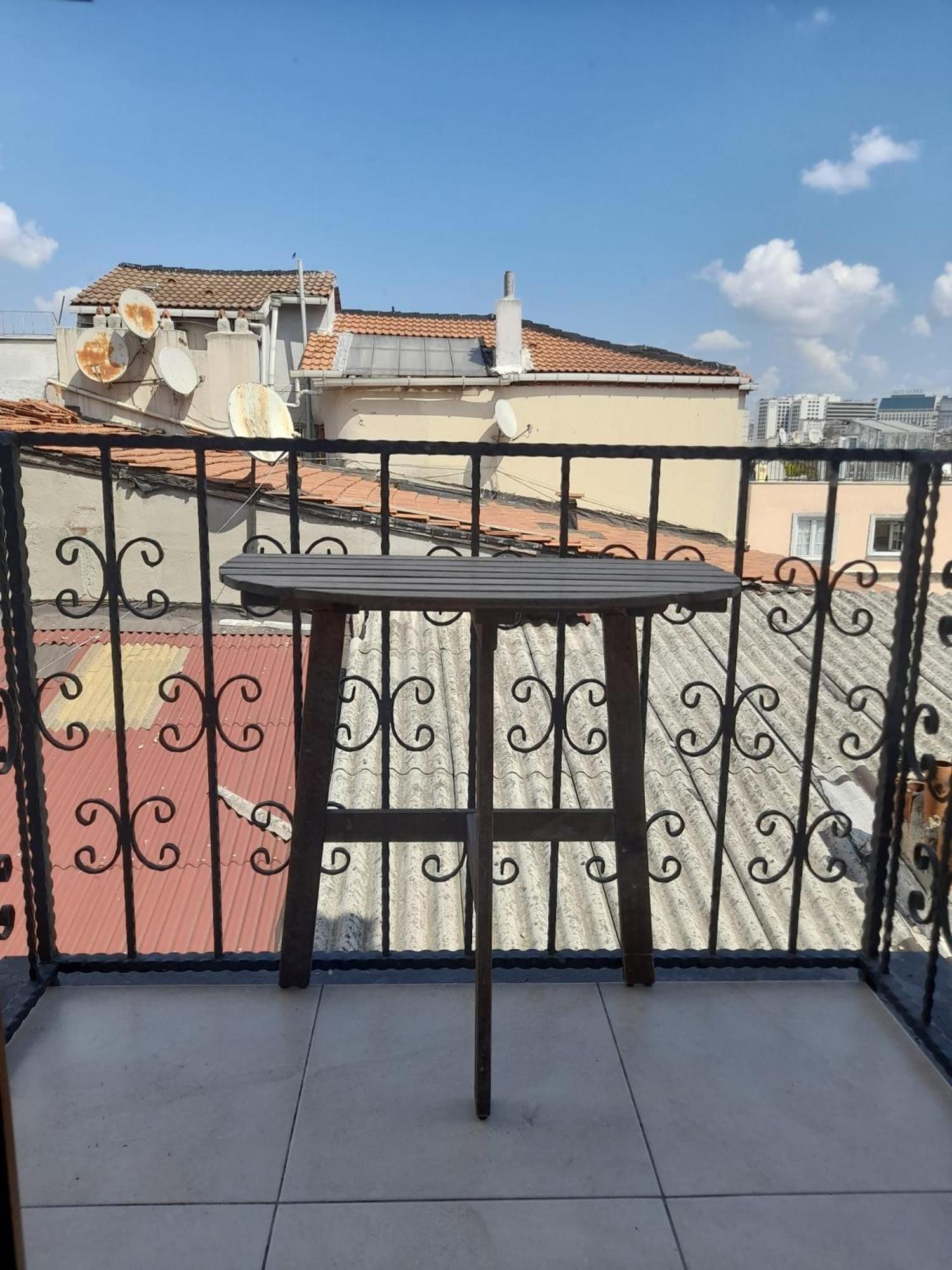Ore Pera Suites Istanboel Buitenkant foto