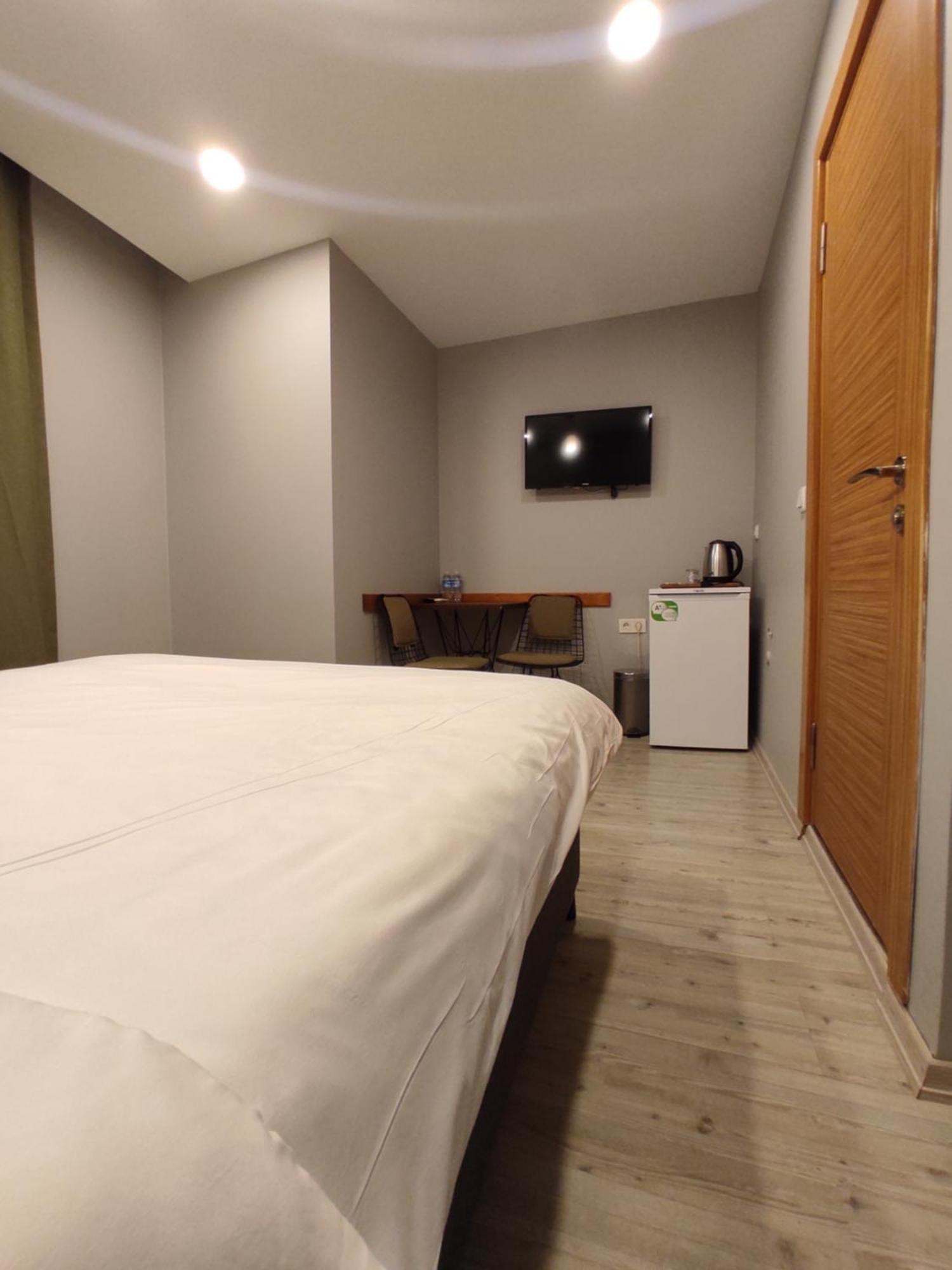 Ore Pera Suites Istanboel Buitenkant foto